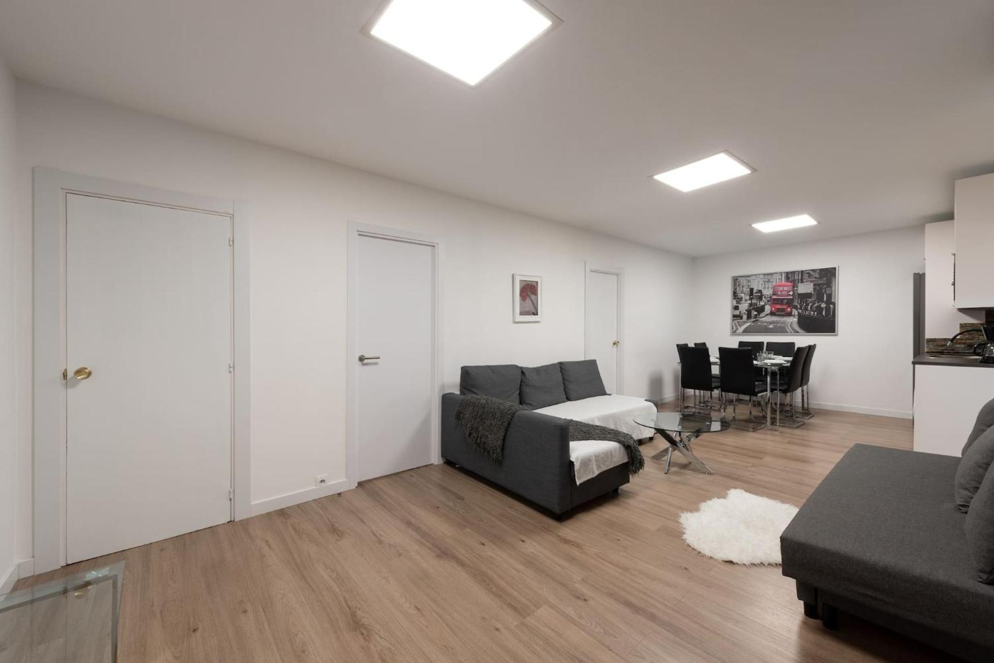Apartment Day Santo Domingo Centro Gran Via Sol Malasana Madrid